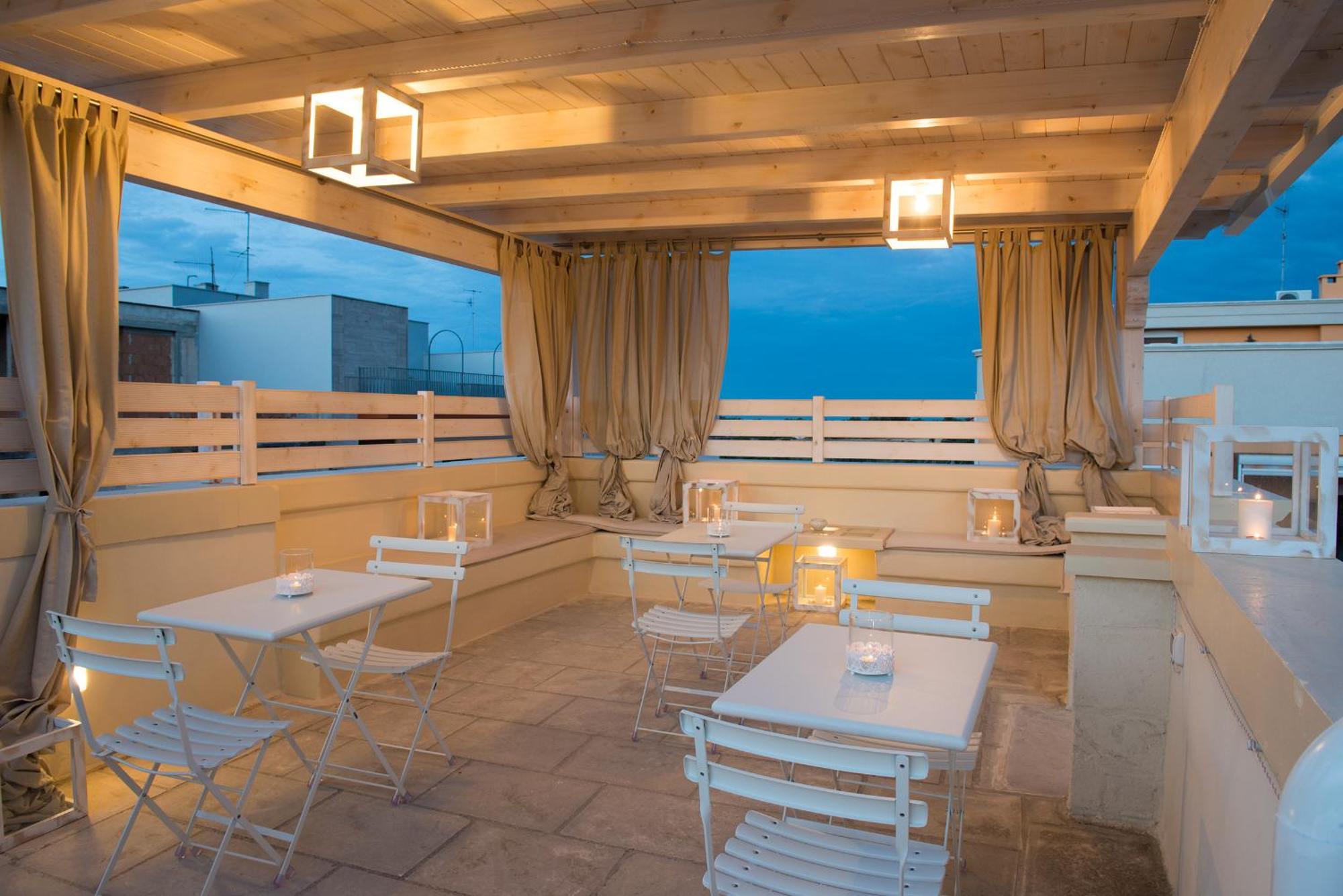 Antica Via Roma B&B E Relax Montalbano  Buitenkant foto